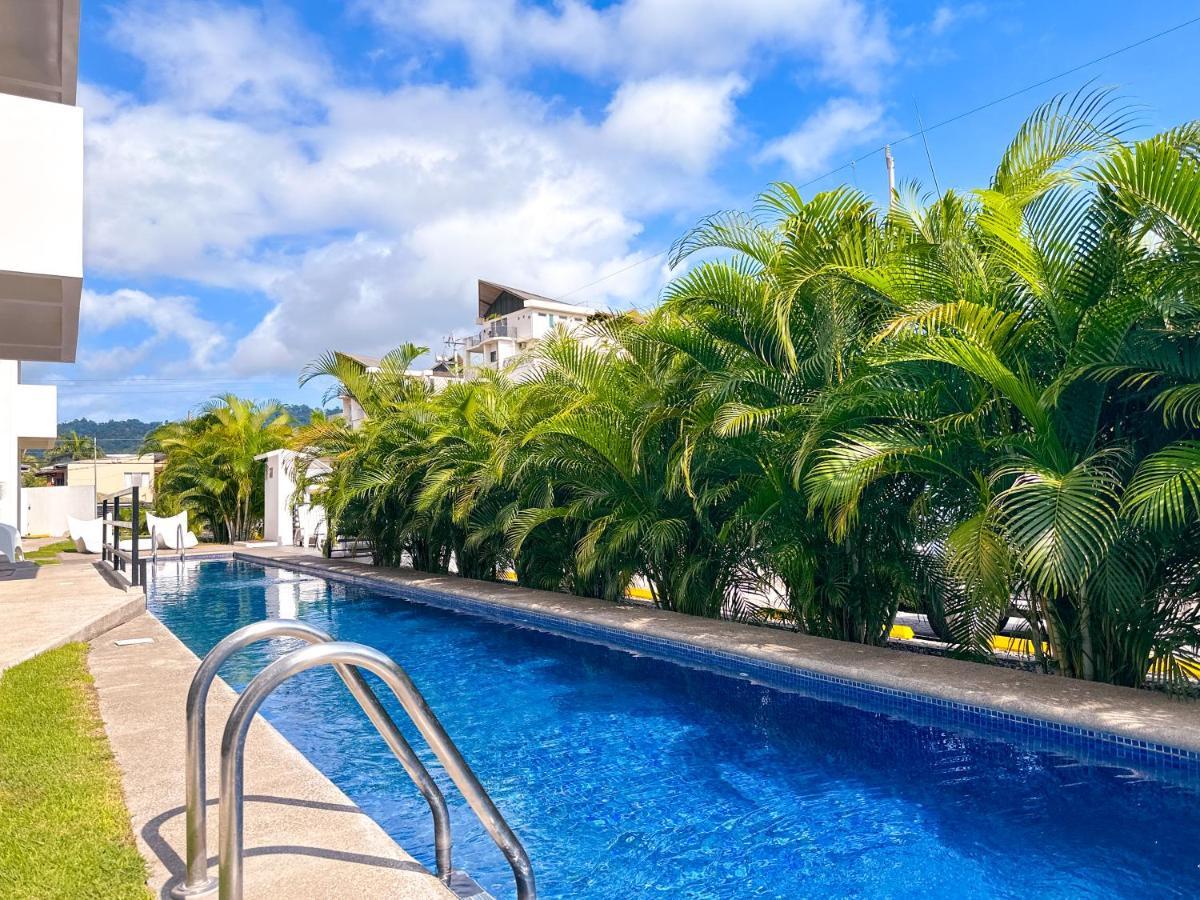 Pura Vida Apartment With Nice Pool Walking Distance To The Heart Of 哈科 外观 照片